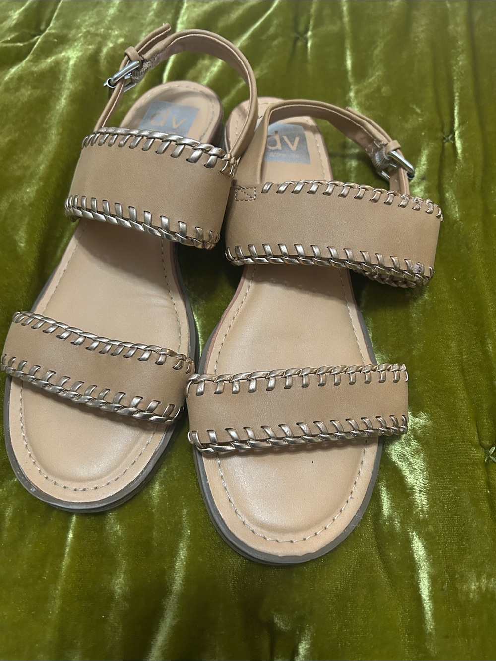 DV by Dolce Vita Tan Chain-Trim Leather Sandals